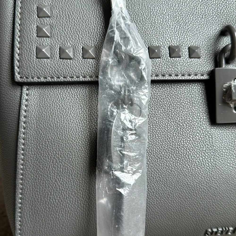 STEVE MADDEN gray Handbag, NWT! - Picture 3 of 10